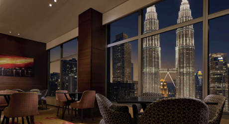 ホテル内レストランから見えるペトロナスツインタワー